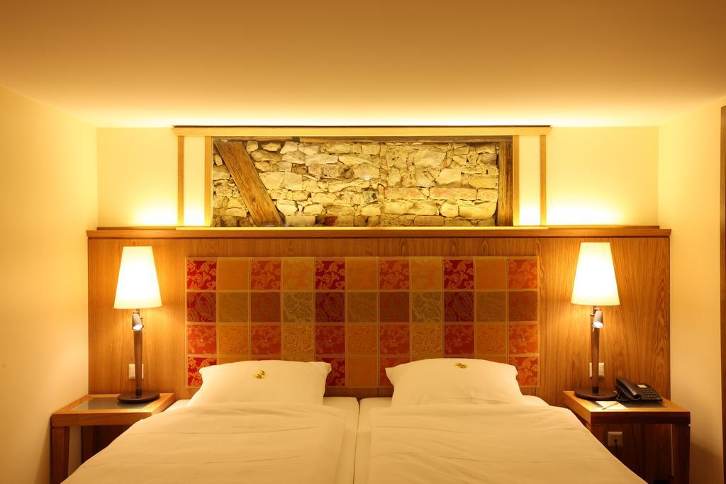 Landgasthof Adler Rammingen Zimmer foto